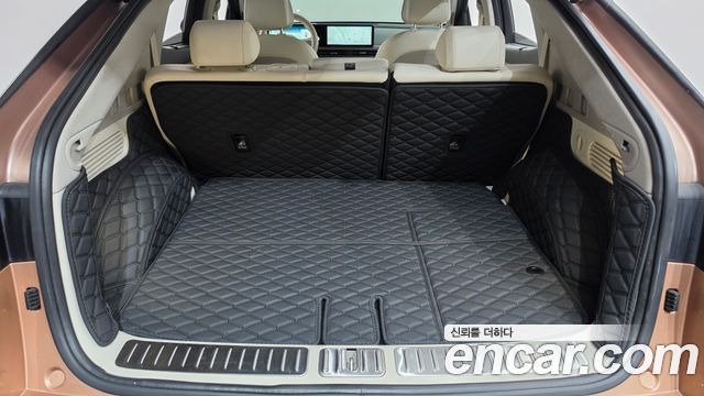 Genesis GV60 Standard 2022 — фото 27