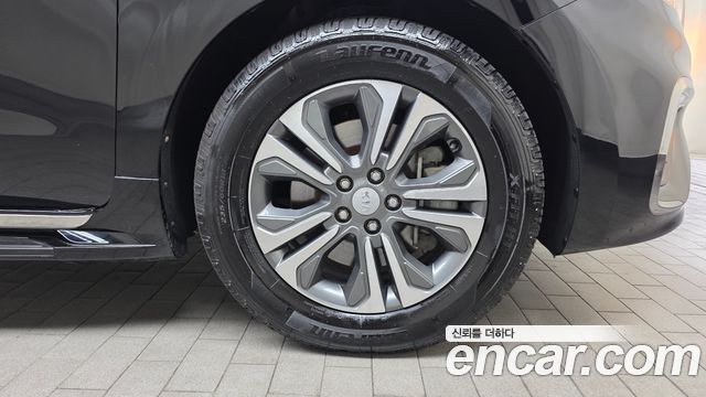 Kia Carnival 9-Seater Hi-Limousine Luxury 2019 — фото 21