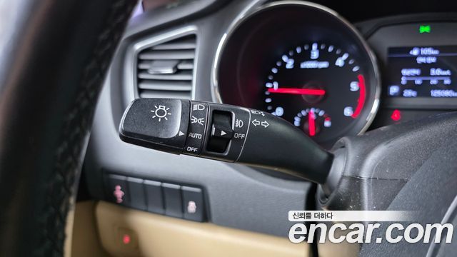 Kia Carnival 9-Seater Hi-Limousine Luxury 2019 — фото 30