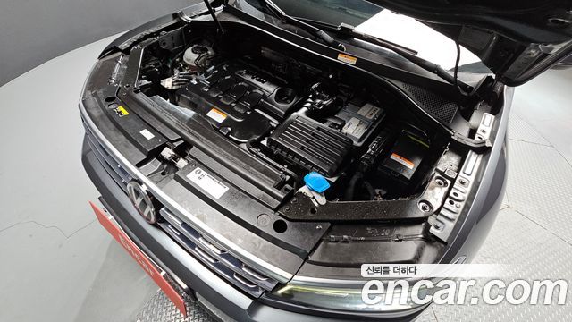 Volkswagen Tiguan Allspace 2.0 TDI Prestige 2018 — фото 6