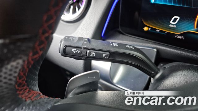 Mercedes-Benz GLB-Class (X247) AMG GLB35 4MATIC 2021 — фото 27