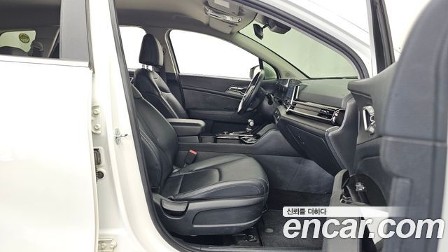 Kia Sportage (V) Diesel 2.0 4WD Trendy 2023 — фото 11