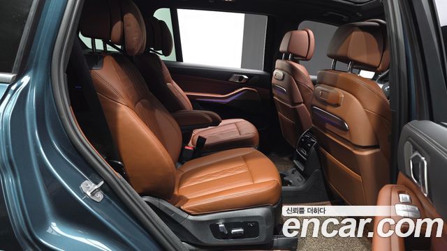 BMW X7 (G07) xDrive 40i Design Pure Excellence 6-Seater 2023 — фото 12