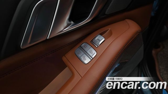 BMW X7 (G07) xDrive 40i Design Pure Excellence 6-Seater 2023 — фото 30