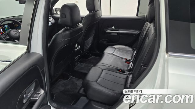 Mercedes-Benz GLB-Class (X247) GLB200 d 2021 — фото 12