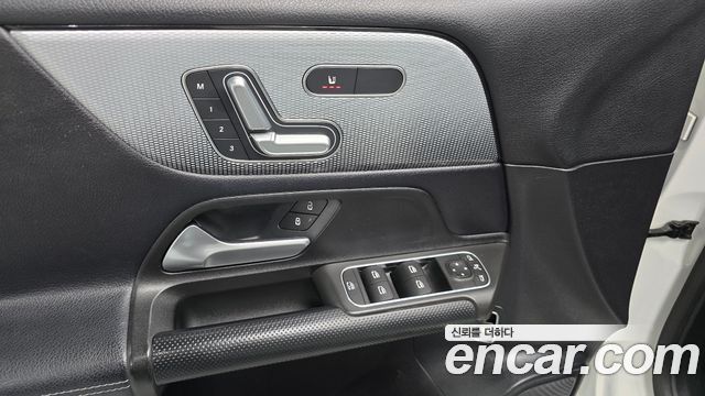 Mercedes-Benz GLB-Class (X247) GLB200 d 2021 — фото 18