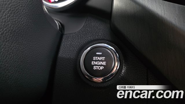KG Mobility (SsangYong) Tivoli Armor Gear Edition 2WD 2018 — фото 19