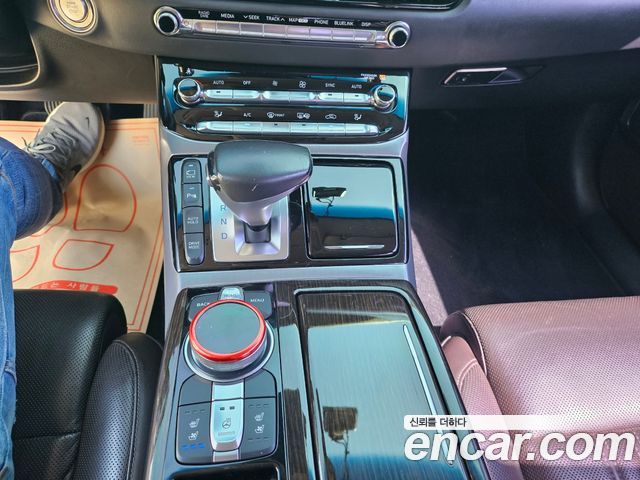 Genesis EQ900 3.8 GDI AWD Luxury 2016 — фото 17