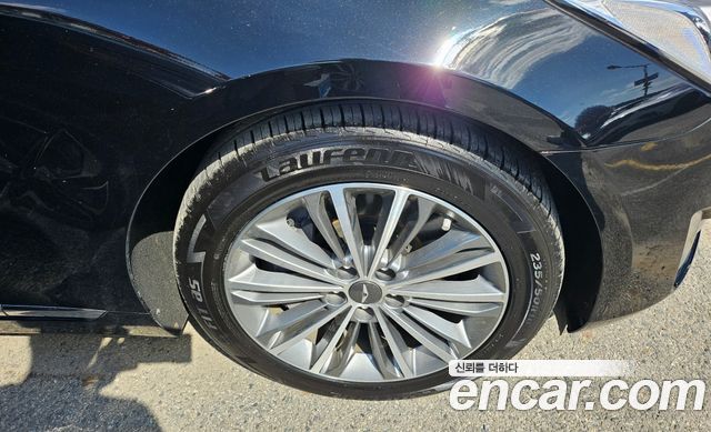 Genesis EQ900 3.8 GDI AWD Luxury 2016 — фото 19