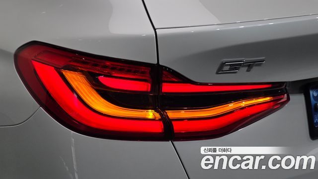 BMW 6 Series GT (G32) 620d Luxury 2019 — фото 23