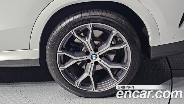 BMW X6 (G06) xDrive30d M Sport 2021 — фото 27