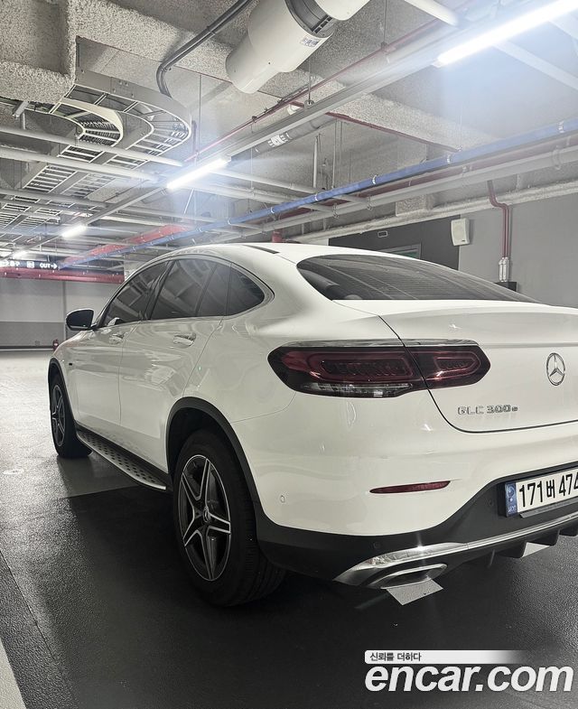 Mercedes-Benz GLC-Class (X253) GLC300e 4MATIC Coupe 2020 — фото 6