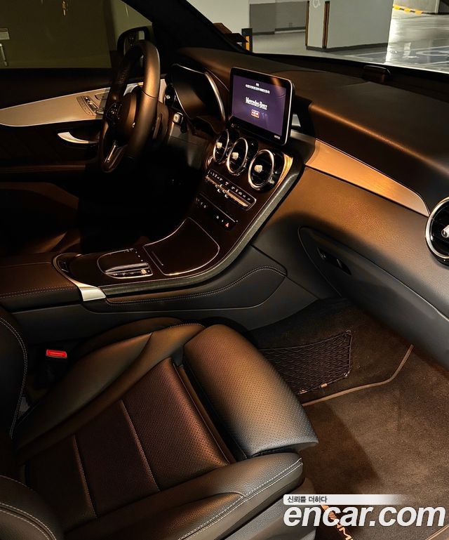 Mercedes-Benz GLC-Class (X253) GLC300e 4MATIC Coupe 2020 — фото 15