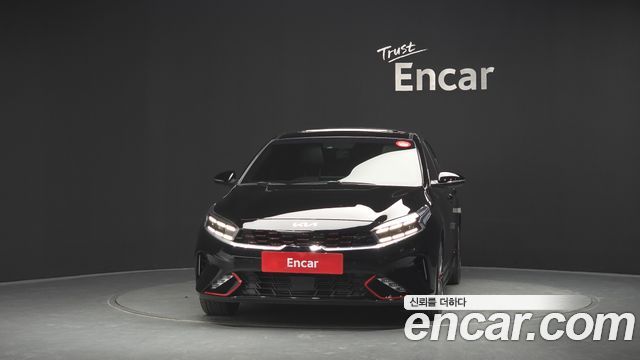 Kia K3 (II) 1.6 Turbo GT 5Door Signature 2024 — фото 3