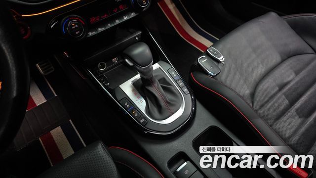 Kia K3 (II) 1.6 Turbo GT 5Door Signature 2024 — фото 9