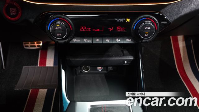 Kia K3 (II) 1.6 Turbo GT 5Door Signature 2024 — фото 30
