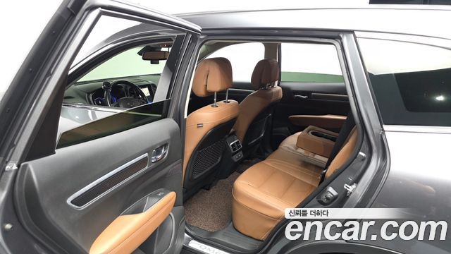 Renault Korea QM6 2.0 LPe RE Signature 2WD 2021 — фото 11