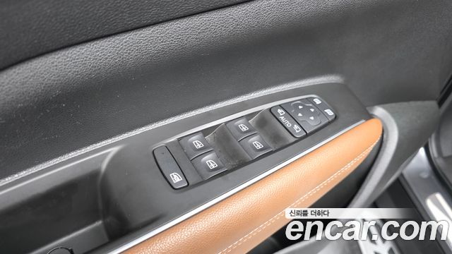 Renault Korea QM6 2.0 LPe RE Signature 2WD 2021 — фото 30