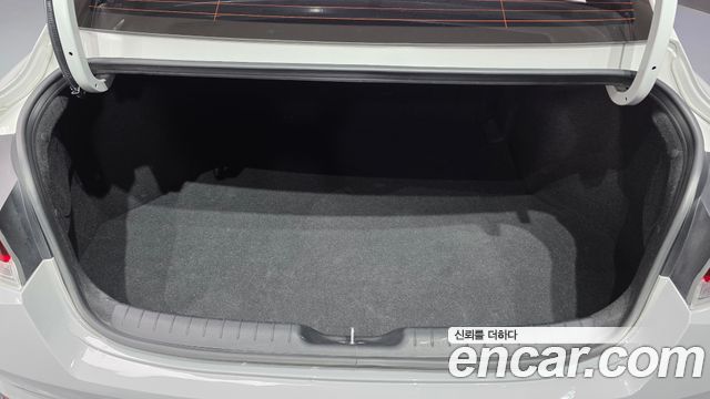 Hyundai Avante (CN7) 1.6 Smart 2023 — фото 18