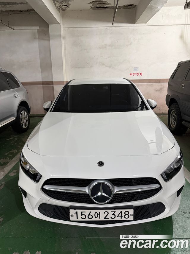 Mercedes-Benz A-Class (W177) A220 Sedan 2021 — фото 3