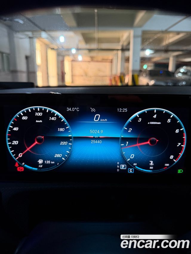 Mercedes-Benz A-Class (W177) A220 Sedan 2021 — фото 8