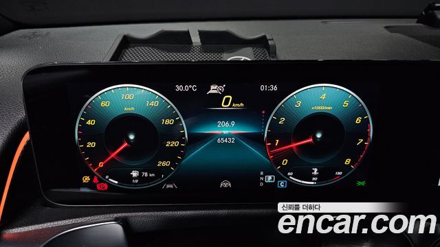 Mercedes-Benz GLB-Class (X247) GLB250 4MATIC 2022 — фото 8