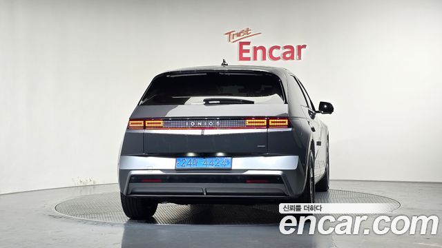 Hyundai Ioniq 5 Long Range AWD Prestige 2025 — фото 4