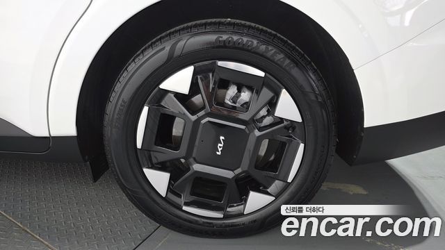 Kia Carnival (IV) Gasoline 9-Seater Prestige 2025 — фото 21