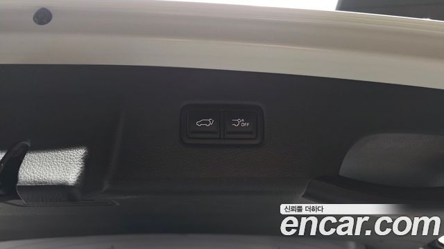 Kia Carnival (IV) Gasoline 9-Seater Prestige 2025 — фото 28