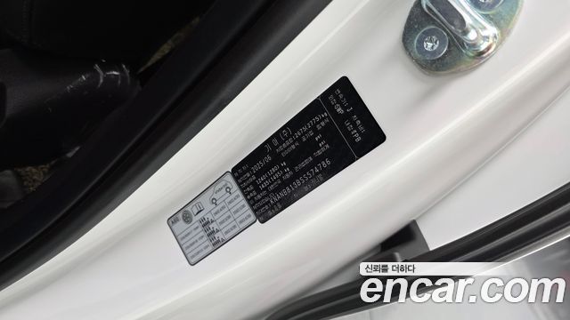 Kia Carnival (IV) Gasoline 9-Seater Prestige 2025 — фото 32