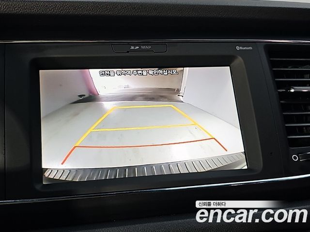 Kia Carnival 9-Seater Luxury 2020 — фото 19