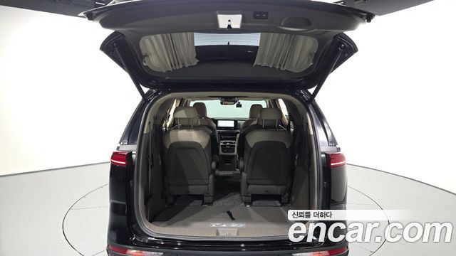 Kia Carnival (IV) Gasoline 9-Seater Hi-Limousine Signature 2023 — фото 20
