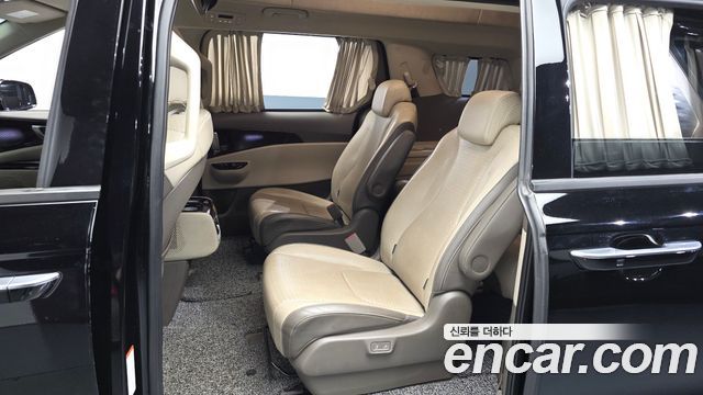 Kia Carnival (IV) Gasoline 9-Seater Hi-Limousine Signature 2023 — фото 26