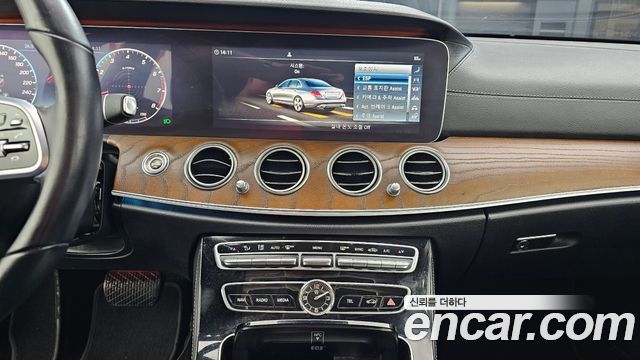 Mercedes-Benz E-Class (W213) E300 Exclusive 2019 — фото 14