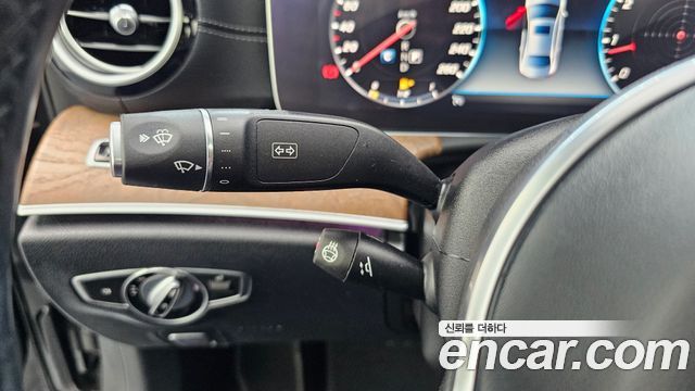 Mercedes-Benz E-Class (W213) E300 Exclusive 2019 — фото 19
