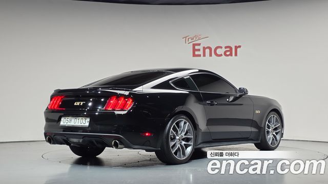 Ford Mustang GT Coupe 2015 — фото 2