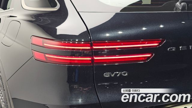 Genesis GV70 2.5T Gasoline AWD 2021 — фото 23