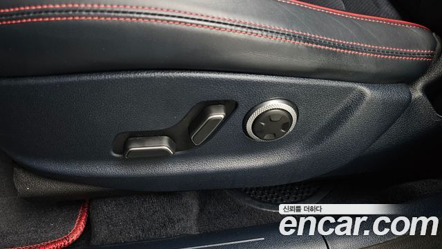 Genesis GV70 2.5T Gasoline AWD 2021 — фото 33