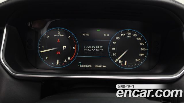 Land Rover Range Rover (IV) 3.0 TDV6 Vogue SE DIESEL 2013 — фото 8