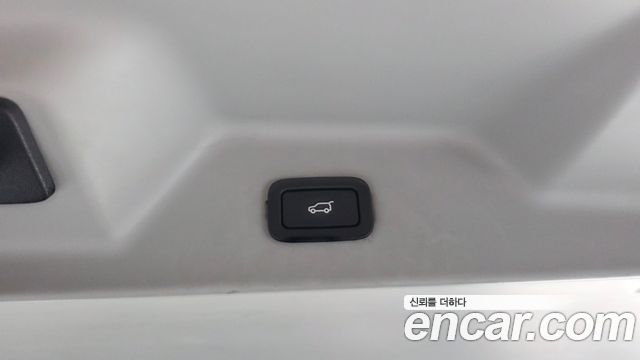 Land Rover Range Rover (IV) 3.0 TDV6 Vogue SE DIESEL 2013 — фото 18