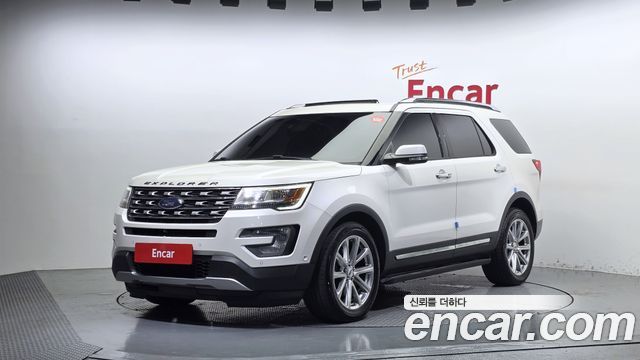 Ford Explorer 2.3 Limited 4WD 5th