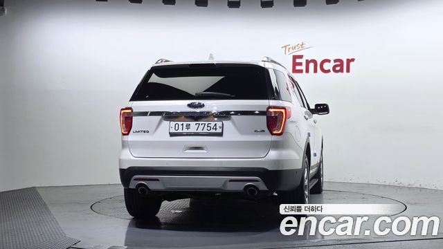Ford Explorer 2.3 Limited 4WD 5th 2017 — фото 4