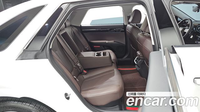 Hyundai Grandeur Hybrid (GN7) Exclusive 2023 — фото 20