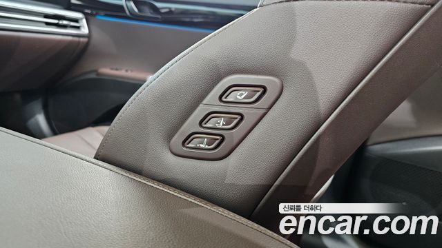 Hyundai Grandeur Hybrid (GN7) Exclusive 2023 — фото 31