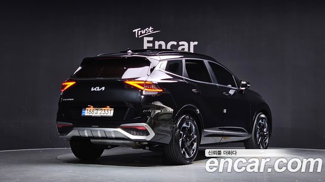 Kia Sportage (V) Gasoline 1.6 Turbo 2WD Signature 2023 — фото 2
