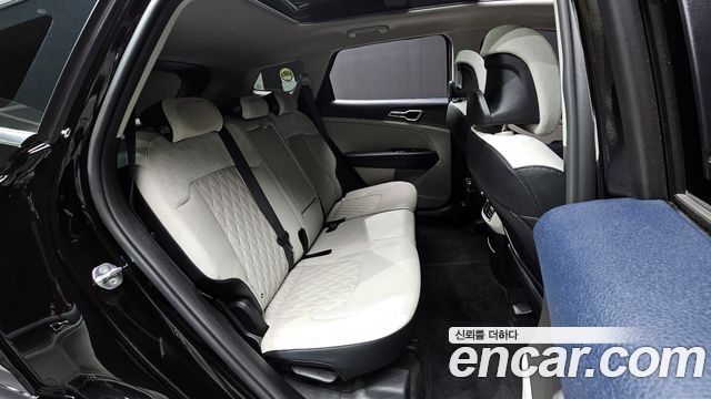 Kia Sportage (V) Gasoline 1.6 Turbo 2WD Signature 2023 — фото 11