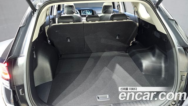 Kia Sportage (V) Gasoline 1.6 Turbo 2WD Signature 2023 — фото 36