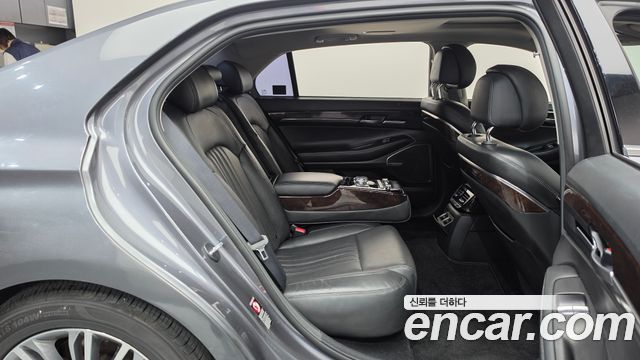 Genesis EQ900 3.8 GDI AWD Luxury 2016 — фото 15