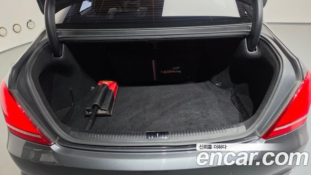 Genesis EQ900 3.8 GDI AWD Luxury 2016 — фото 23
