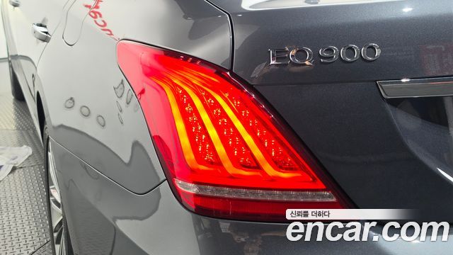 Genesis EQ900 3.8 GDI AWD Luxury 2016 — фото 29
